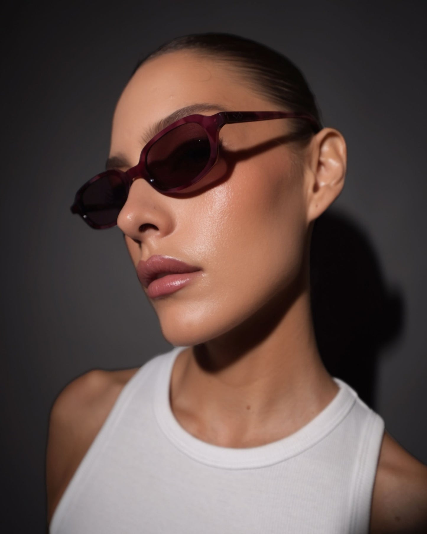 Get Women’s Sunglasses in Cherry Tortoise Colour – Shop Online in USA, UK, Canada & United Arab Emirates
