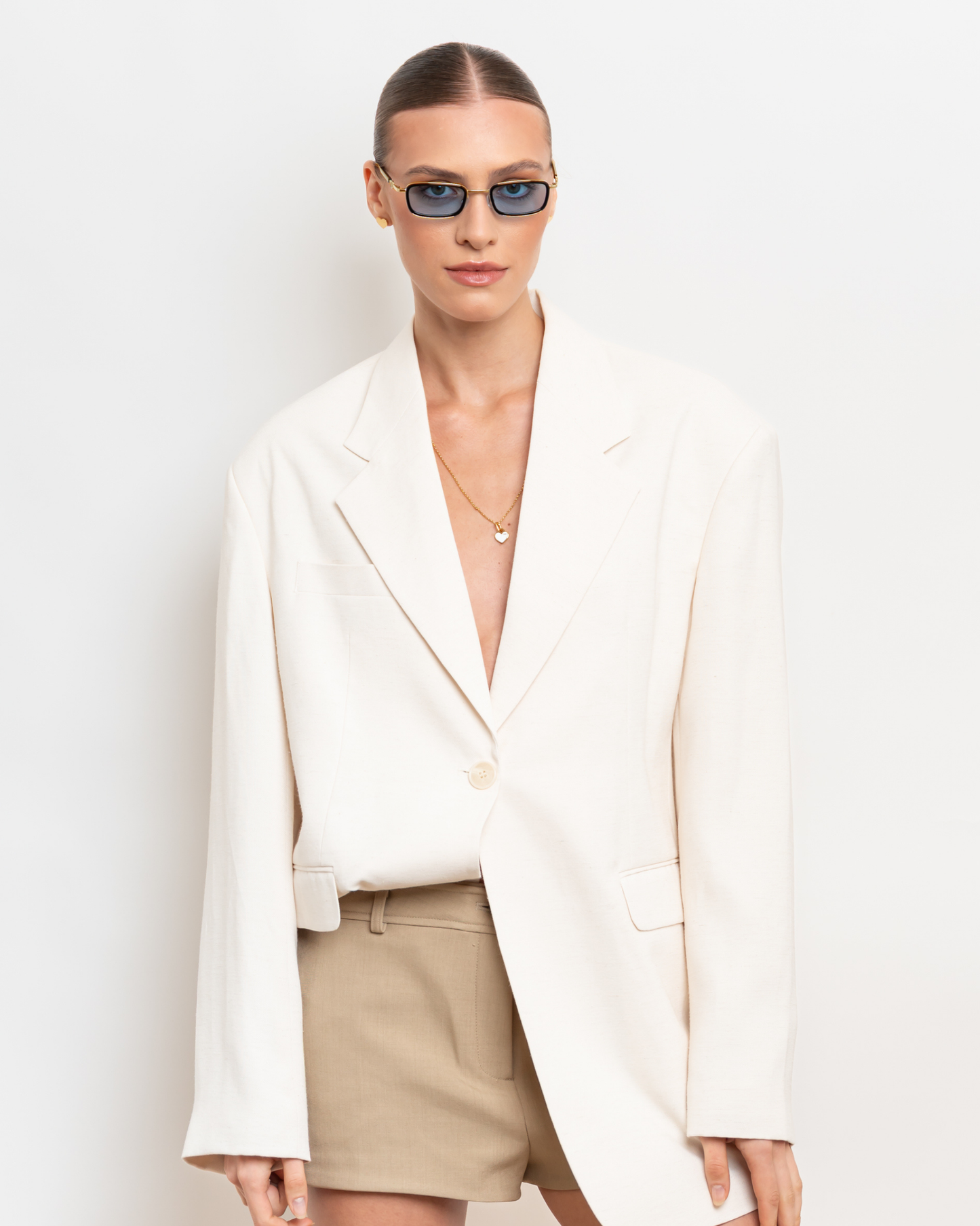 Best Sunglasses for Women – Blake Blue, Available Online in USA, UK, Canada & UAE