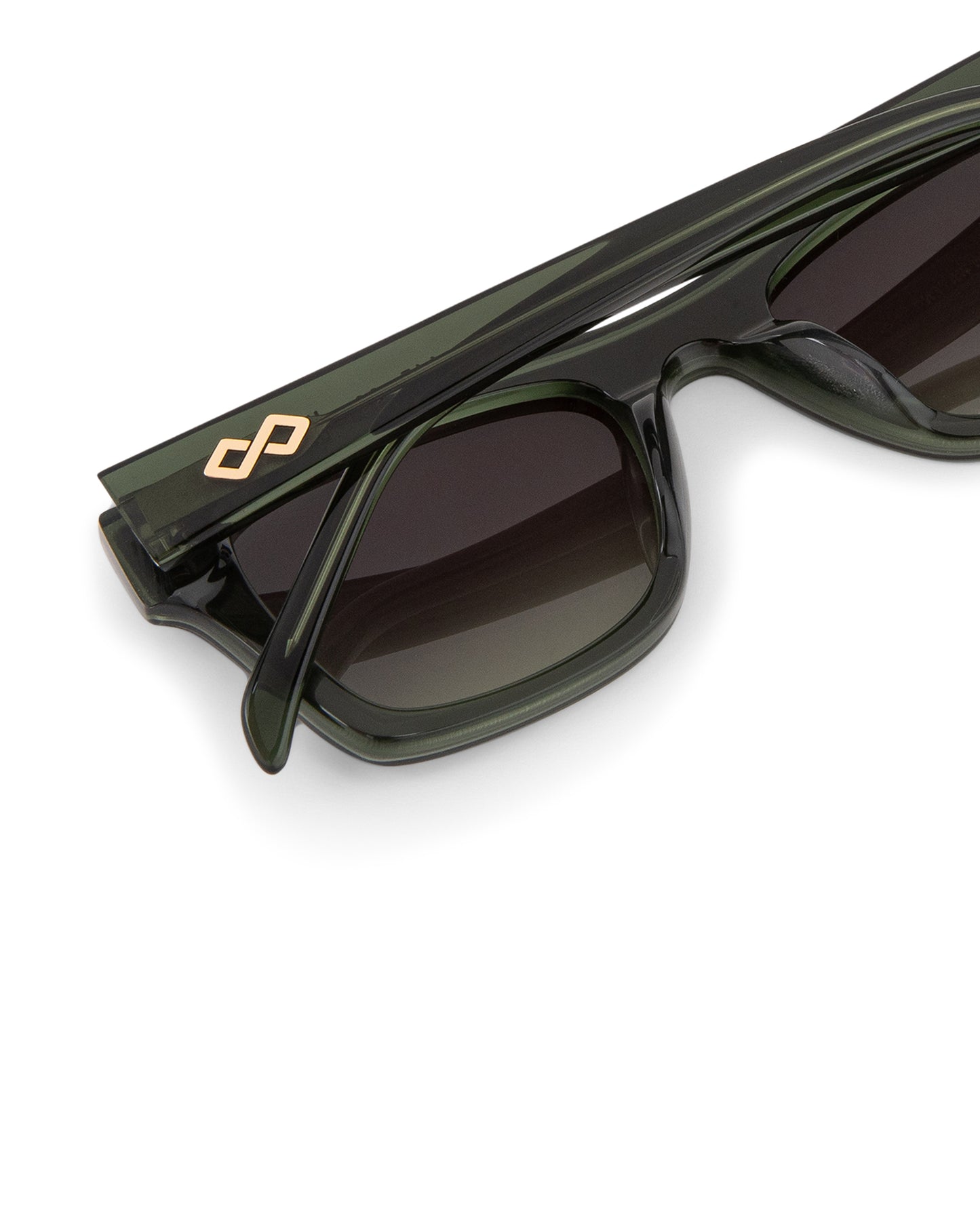 Get Women’s Sunglasses in Green Colour – Shop Online in USA, UK, Canada & United Arab Emirates