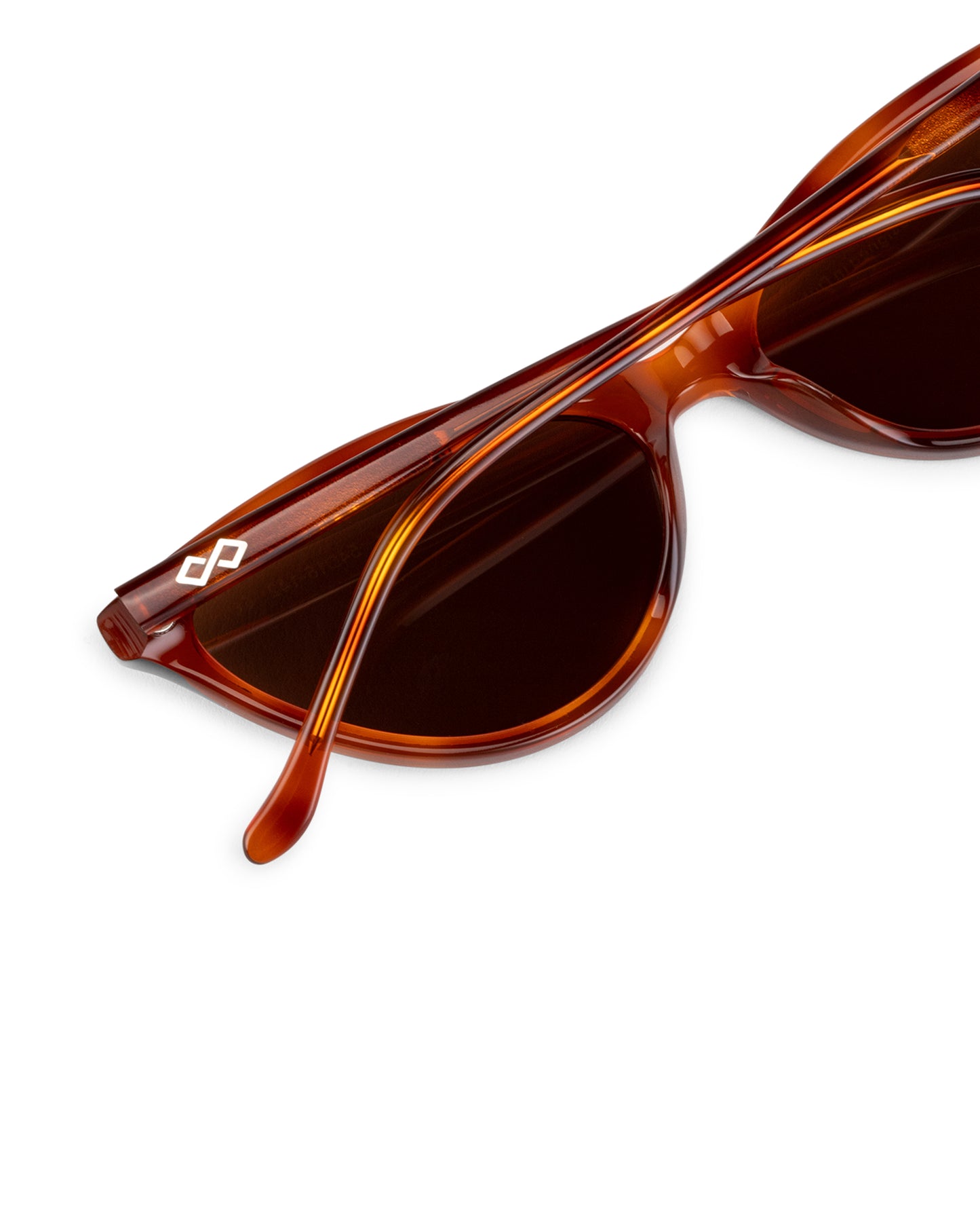 Get Women’s Sunglasses in Sandy Tortoise Colour – Shop Online in USA, UK, Canada & United Arab Emirates