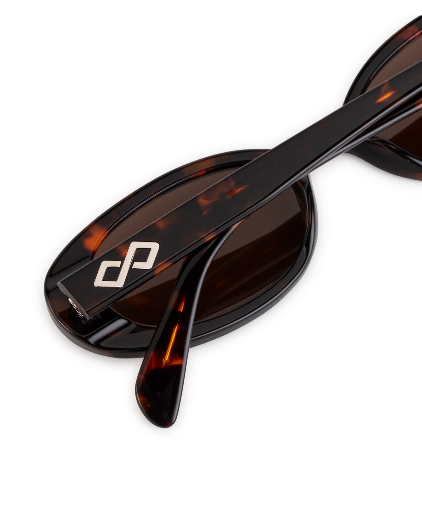 Get Women’s Sunglasses in Tortoise Colour – Shop Online in USA, UK, Canada & United Arab Emirates