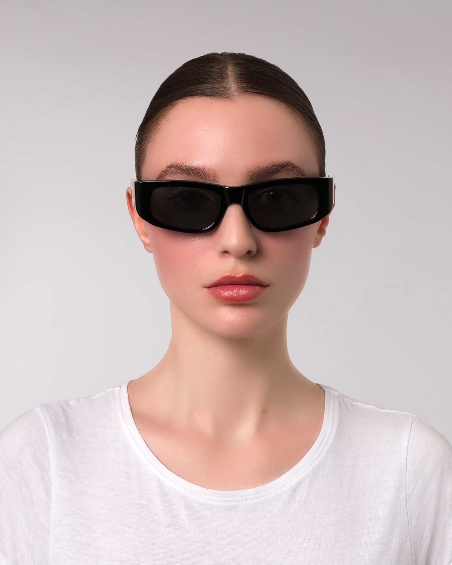 Best Sunglasses for Women – Luna Mirror Pink, Available Online in USA, UK, Canada & UAE