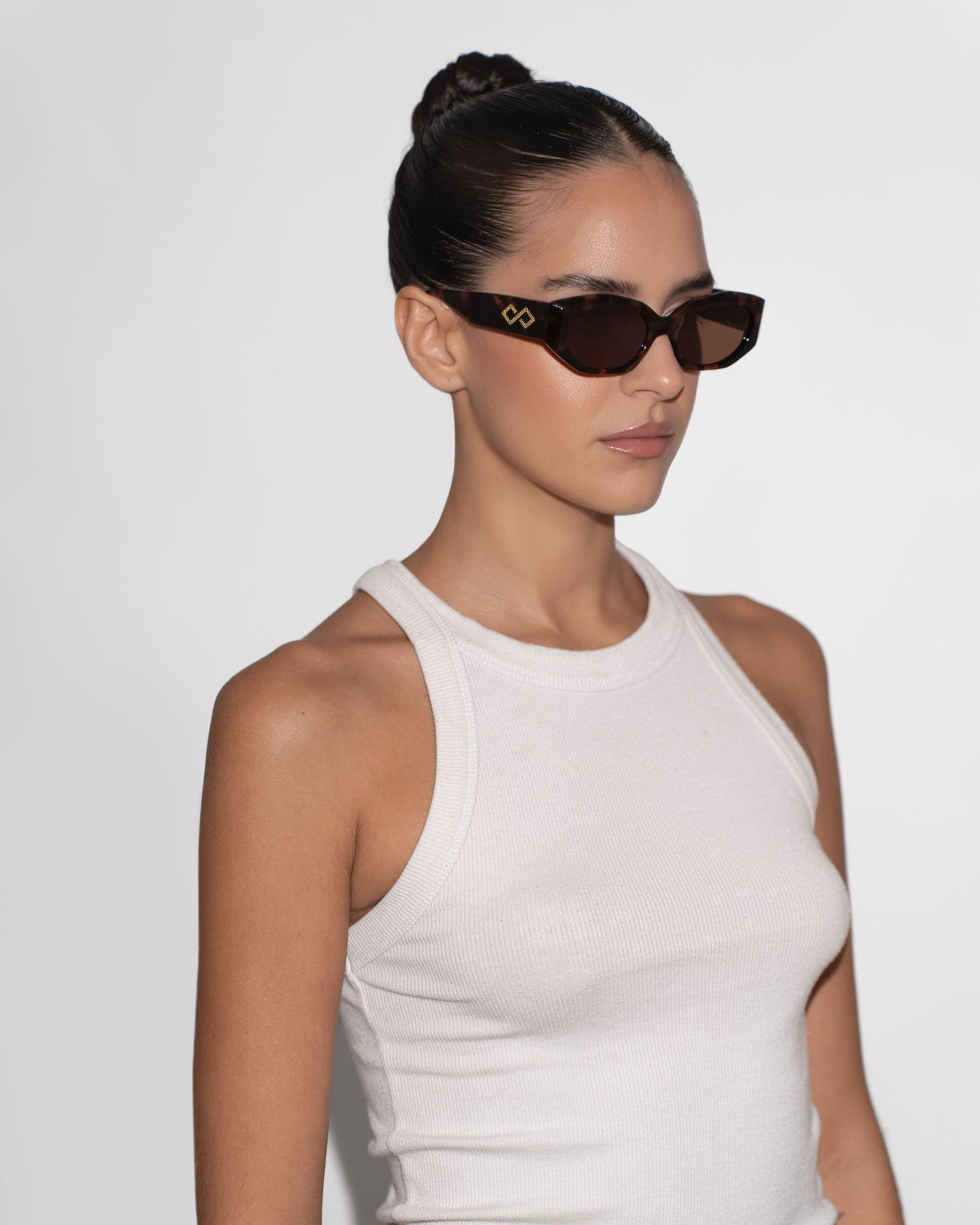 Shop Blair Sunglasses in Tortoise Colour – Available Online in USA, UK, Canada & United Arab Emirates