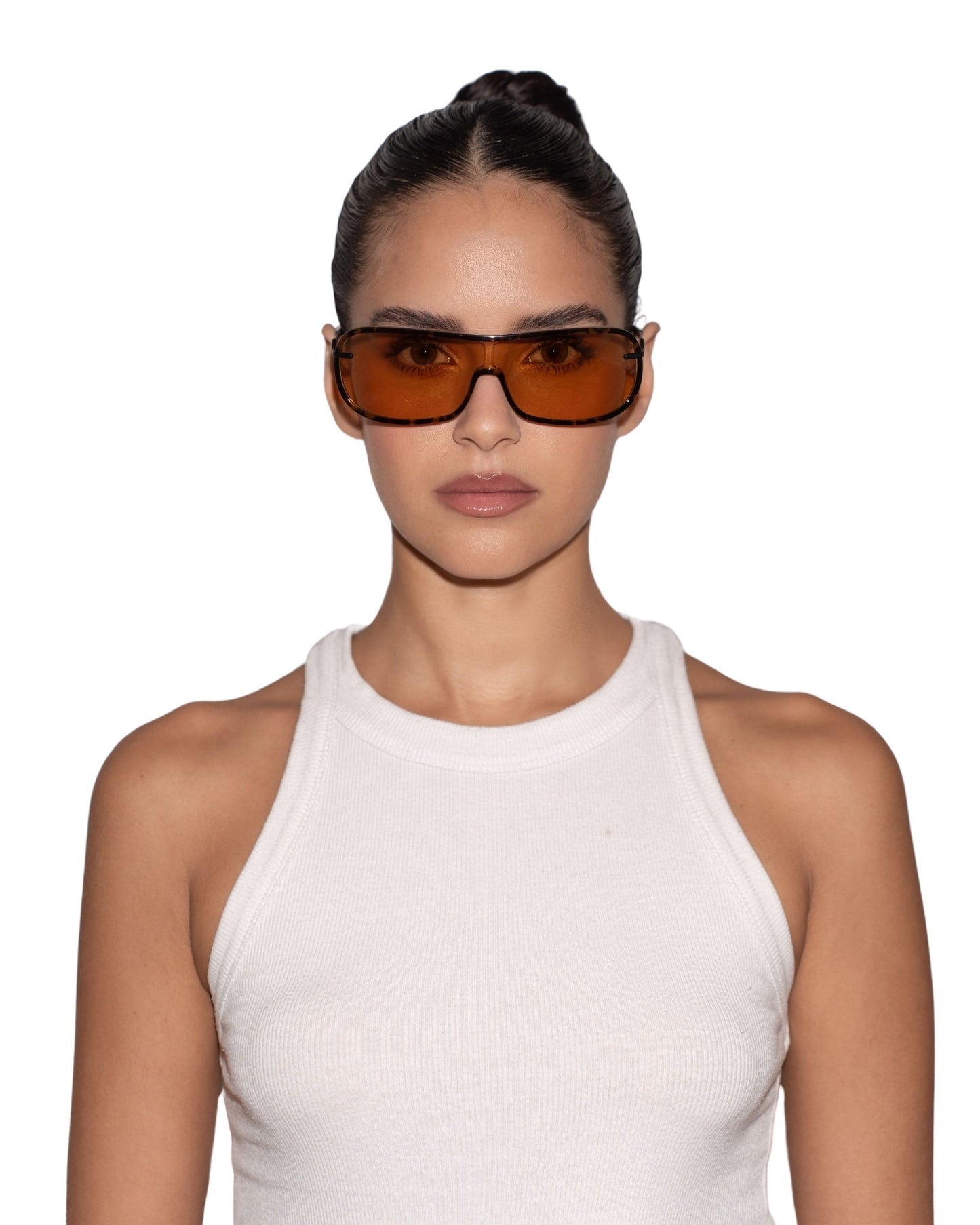 Best Sunglasses for Women – Jordan Peanut, Available Online in USA, UK, Canada & UAE