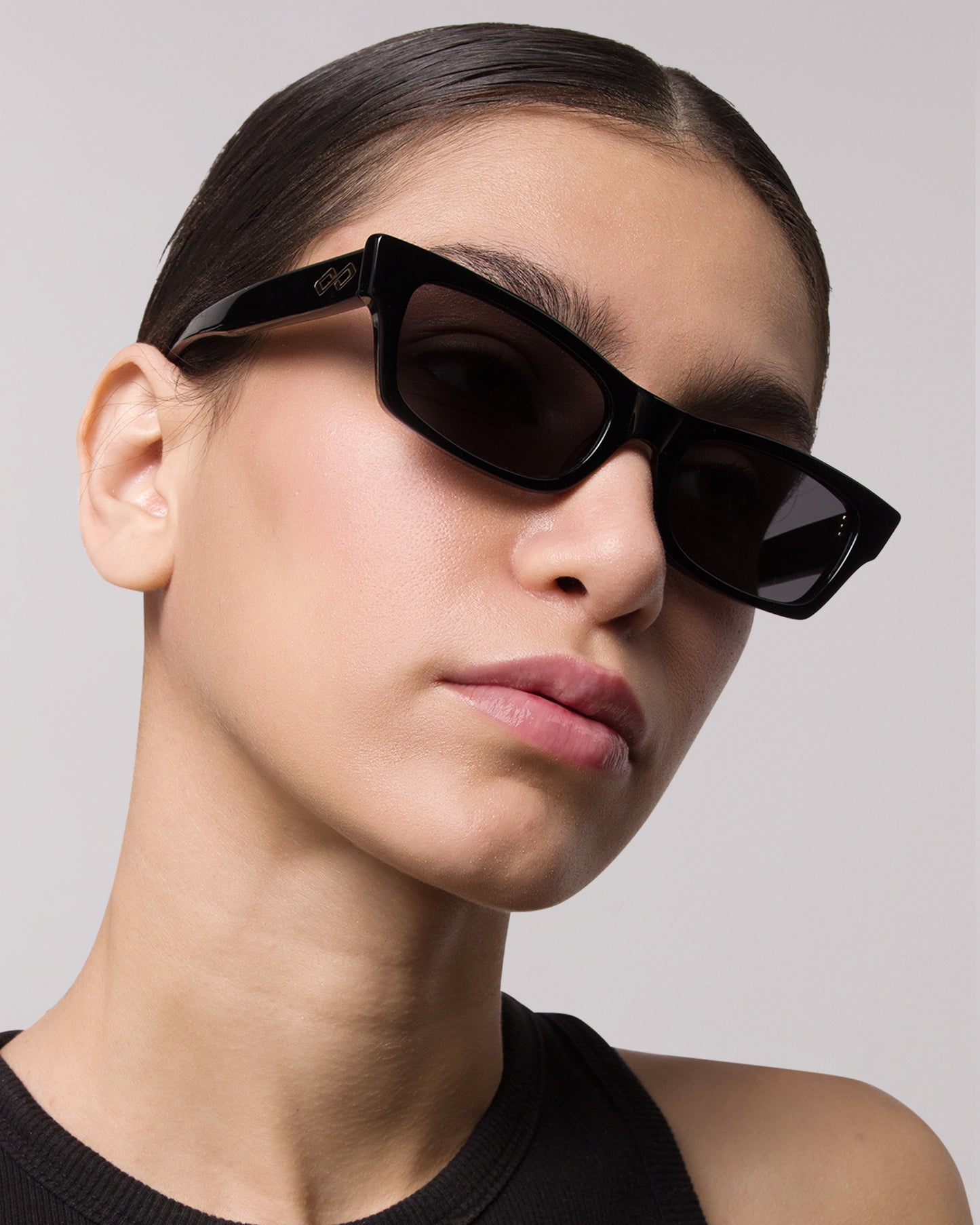 Kai - Black - Sunglasses - KAREN WAZEN