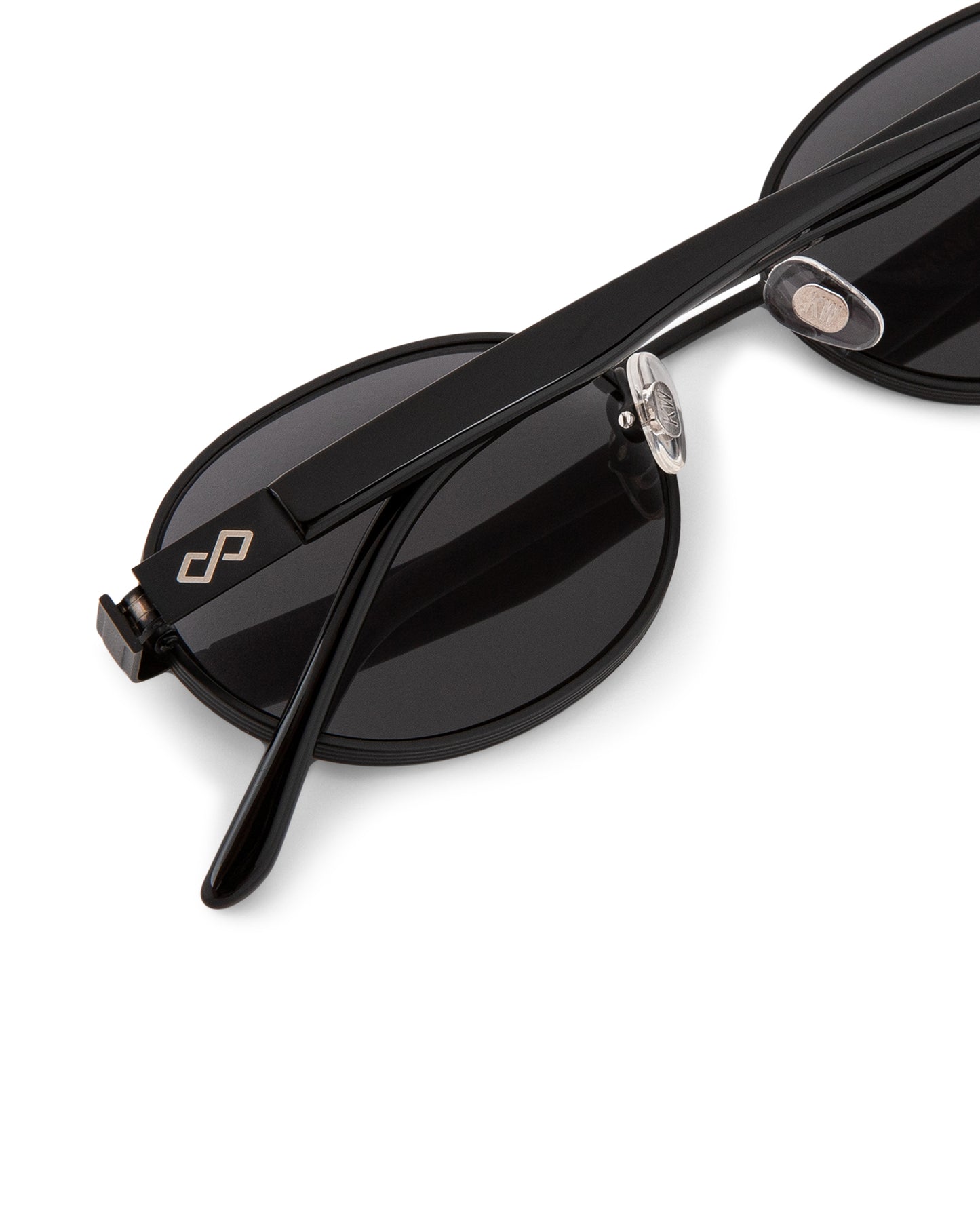 Get Women’s Sunglasses in Black Colour – Shop Online in USA, UK, Canada & United Arab Emirates