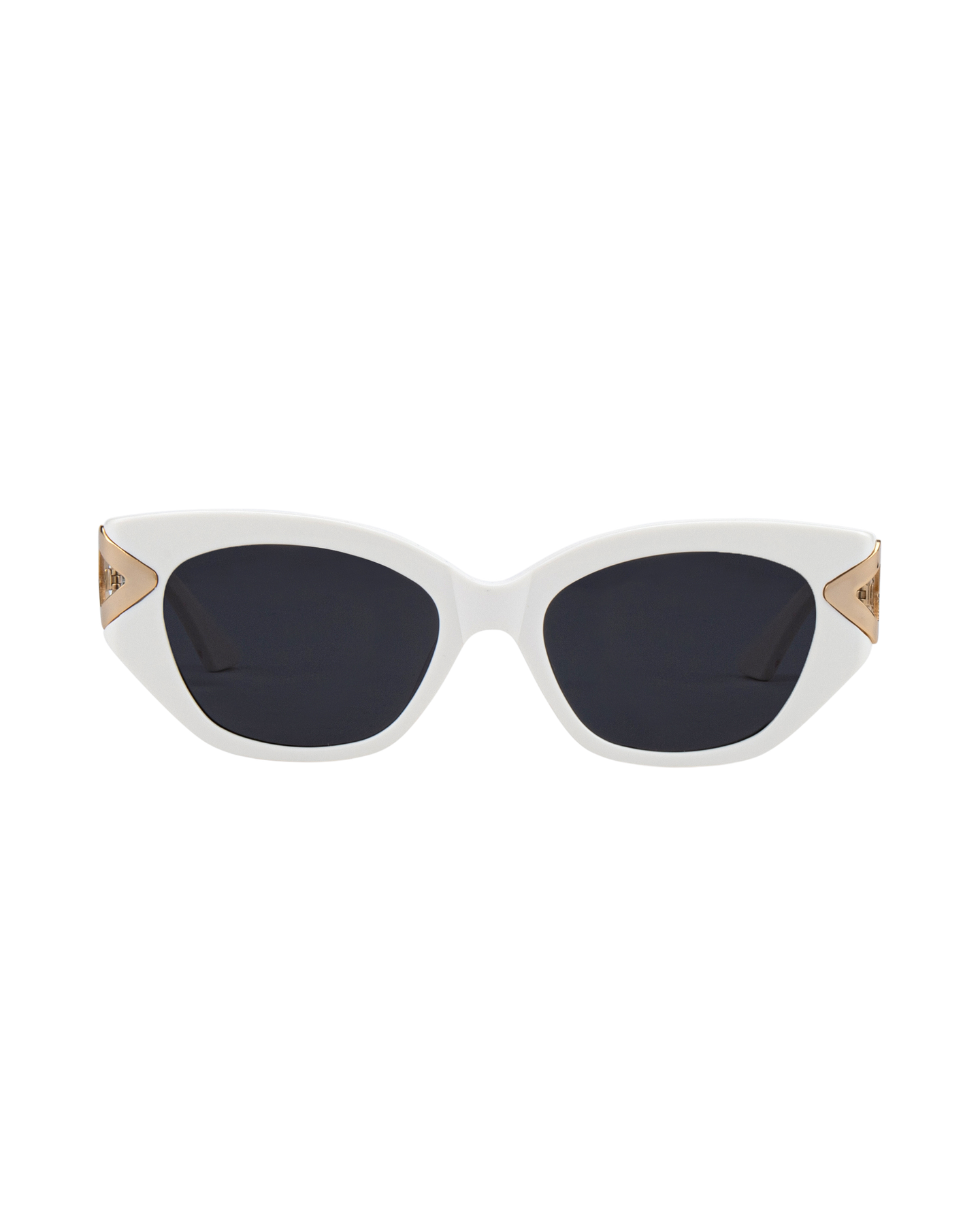 Lily - Cream in Black Sunglasses