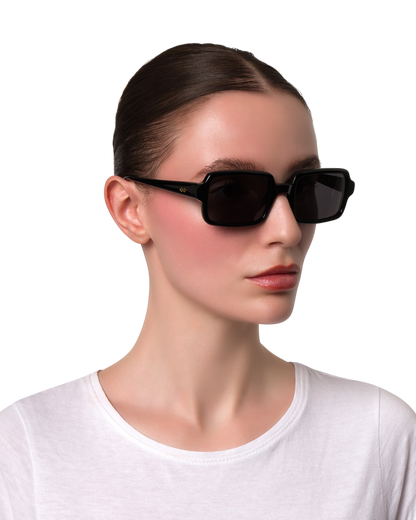 Mia - Black Sunglasses