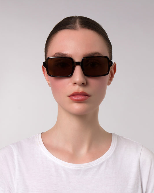 Best Sunglasses for Women – Mia Tortoise, Available Online in USA, UK, Canada & UAE
