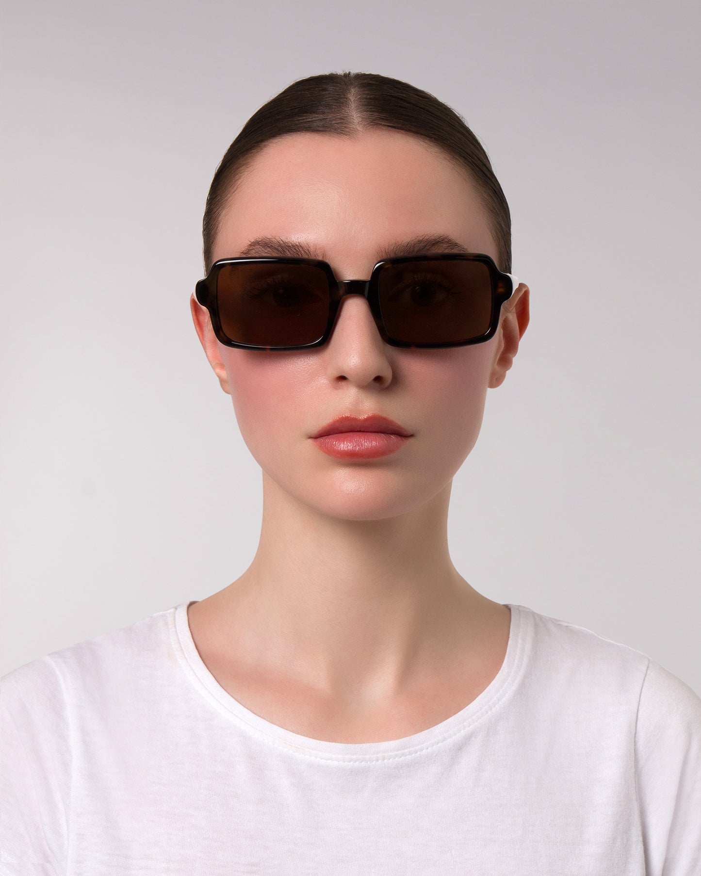 Mia - Tortoise Sunglasses