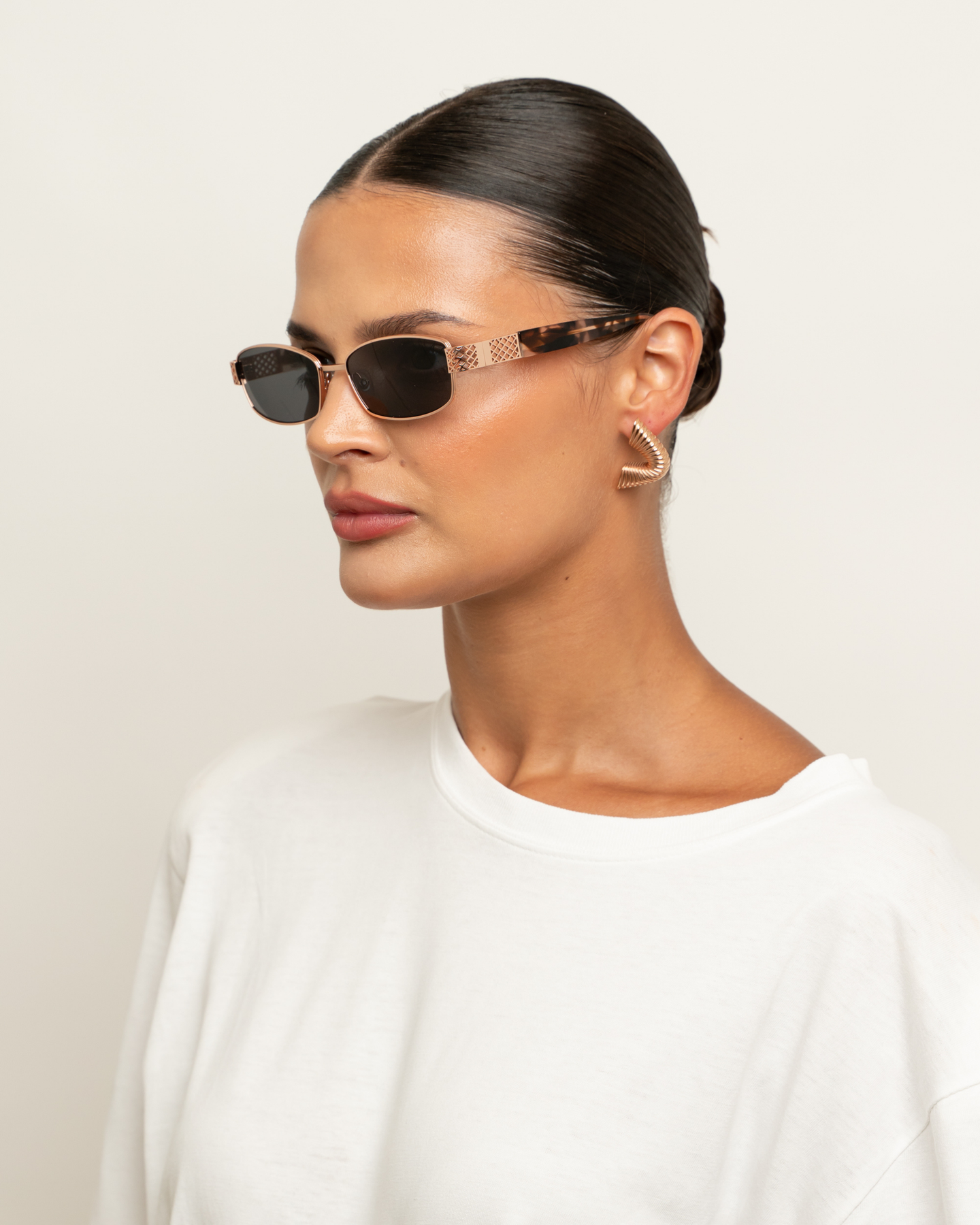 Nat - Black Sunglasses