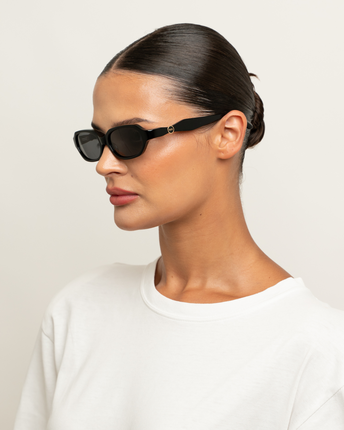 River - Black Sunglasses