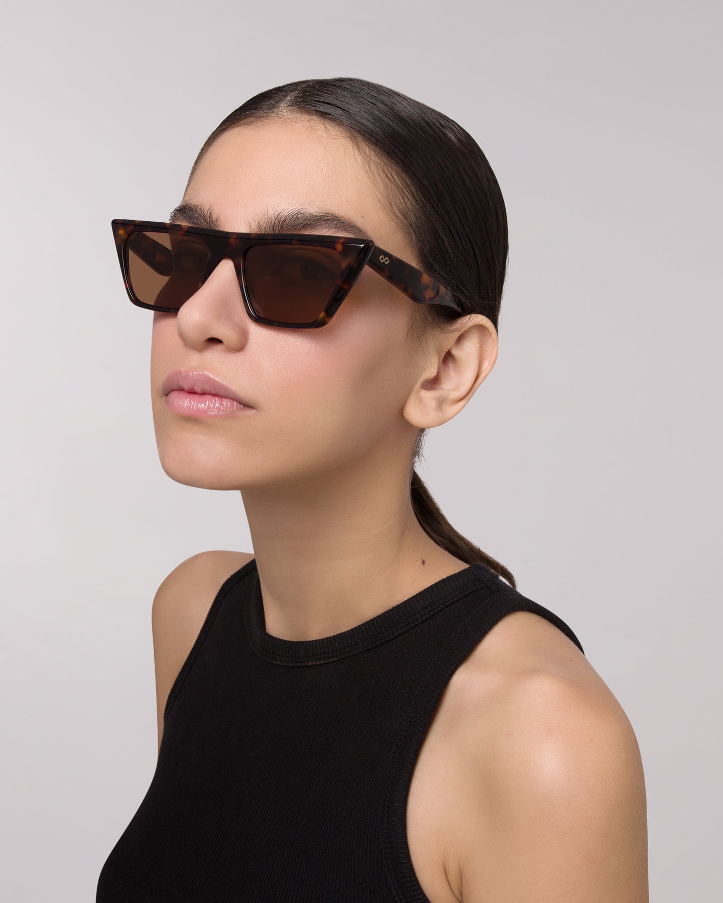 Aura - Tortoise - Sunglasses - KAREN WAZEN