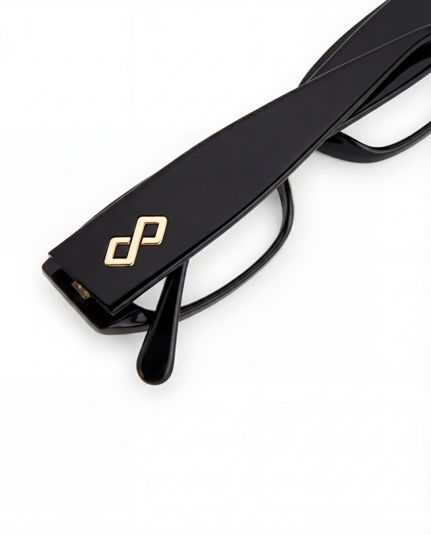 تالا - نظارات سوداء