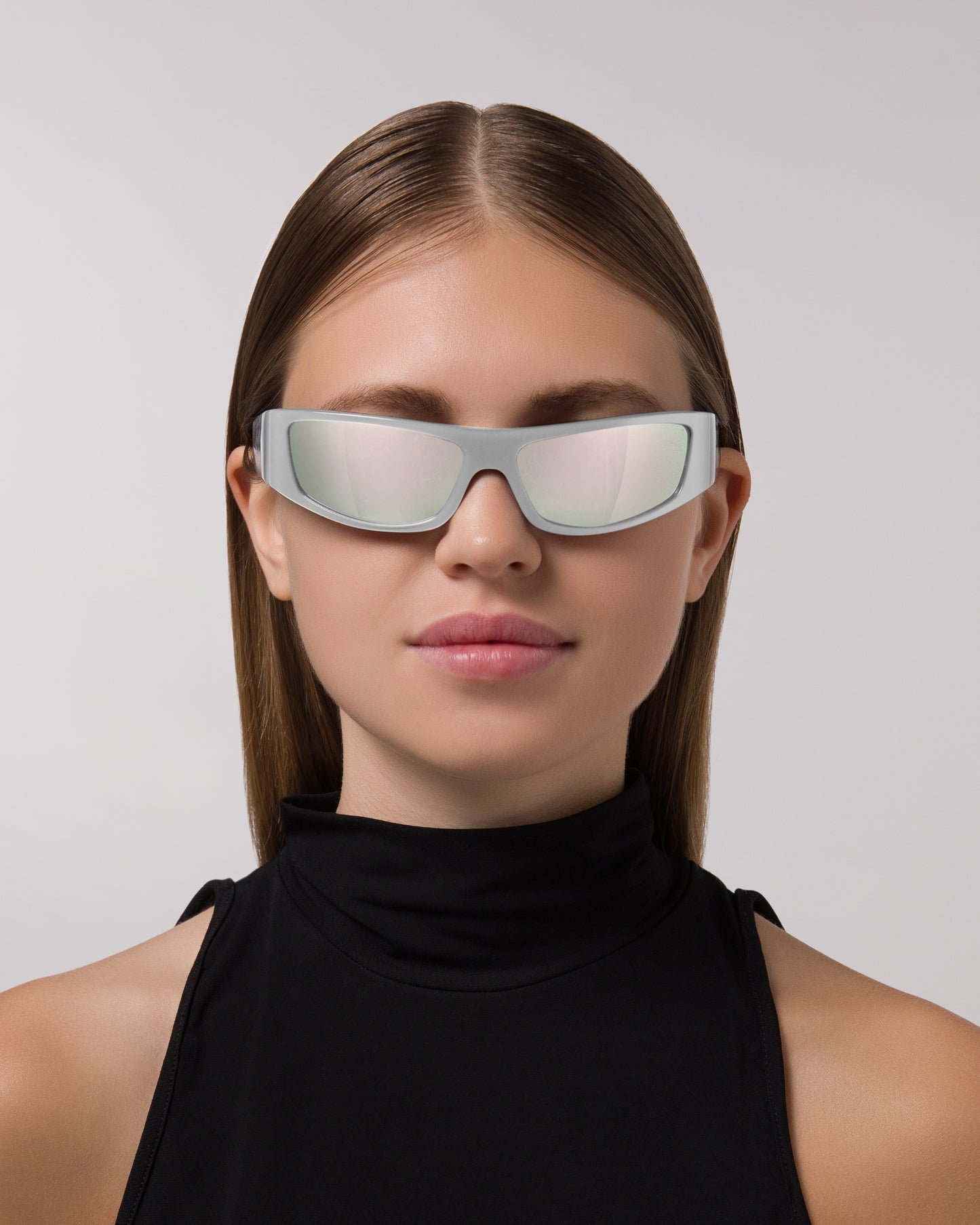 Front view | Rectangular sunglasses with mirror silver lenses and silver frames | Acetate | Sir | Women's sunglasses | Karen Wazen Eyewear